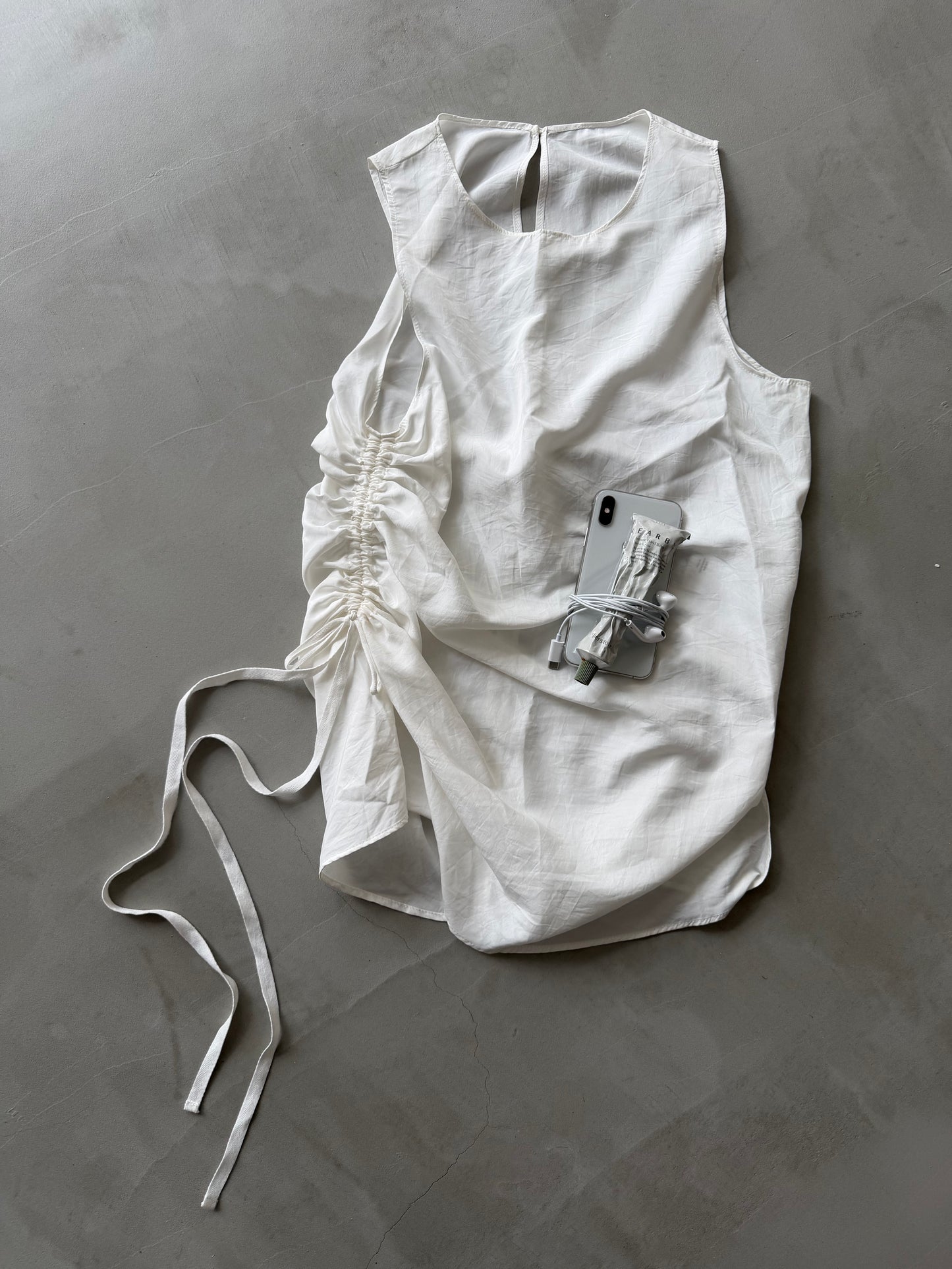 [/8/27new]Silk Sleeveless  onepiece