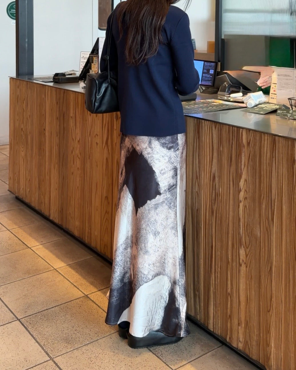 [9/24new] ink wash skirt BK 10月初旬〜中旬入荷