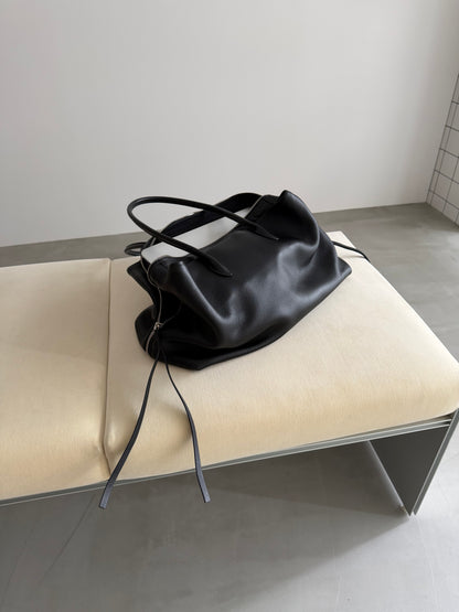leather Boston square bag L 9月下旬入荷分