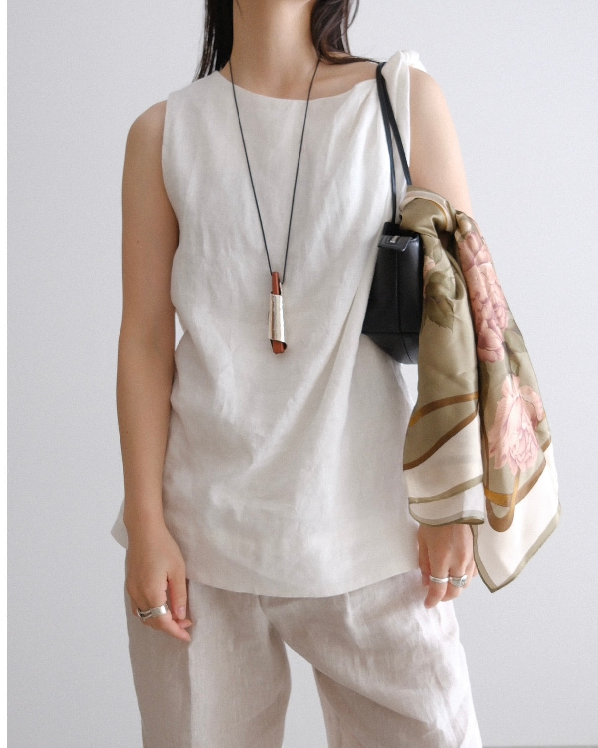 [8/13new]Shoulder Tie Linen Top
