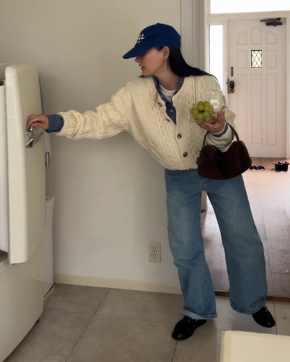 Calm Wash Wide Jeans