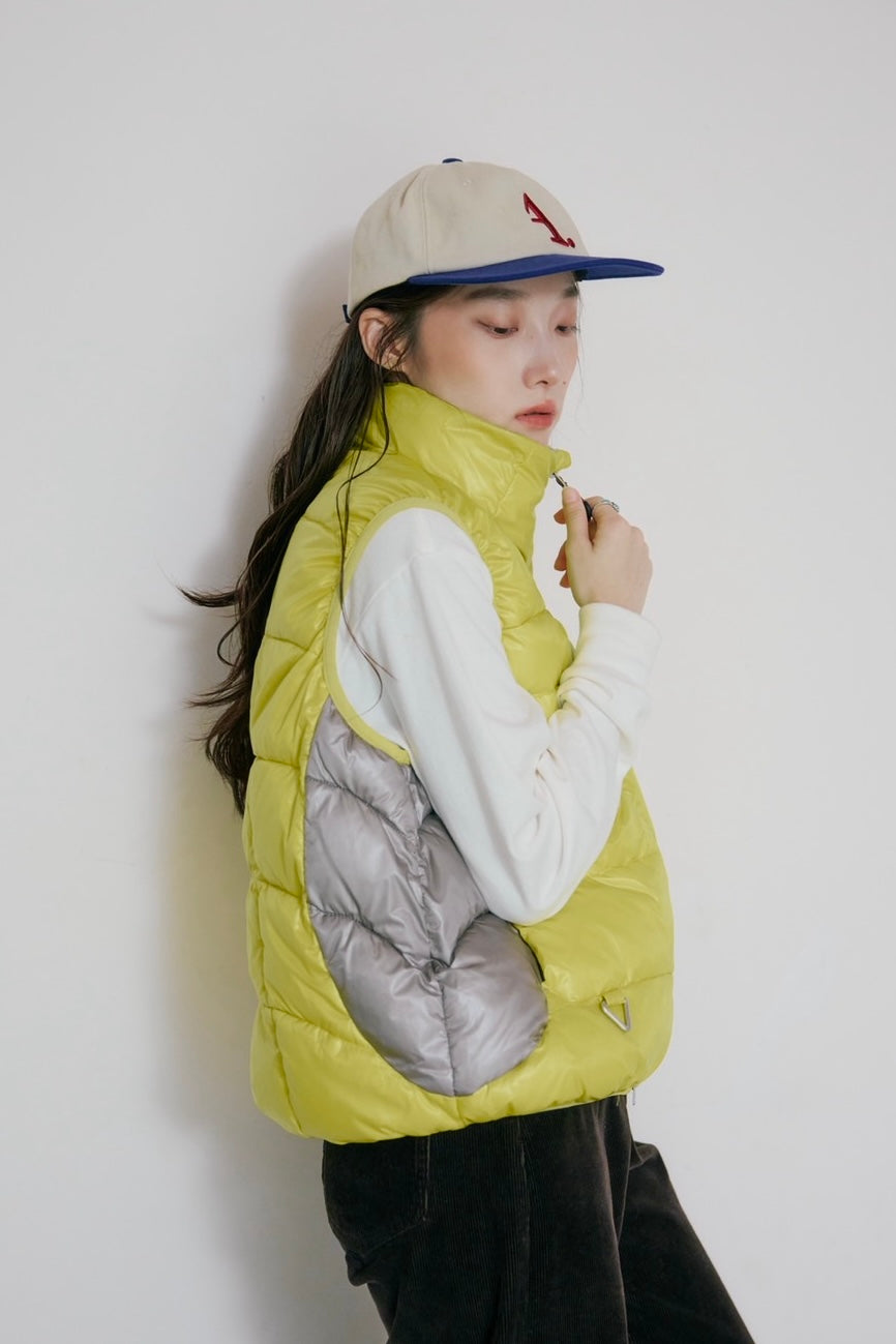 [10/22new] glossy padded vest YW