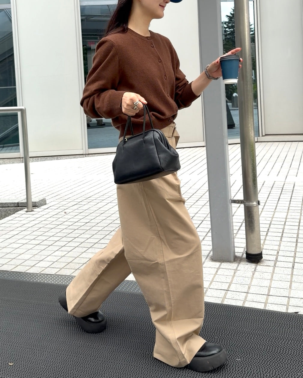 AVERY.WU design pants ワイドパンツ ourhour 似 AVERY.WU design pants ワイドパンツ ourhour 似