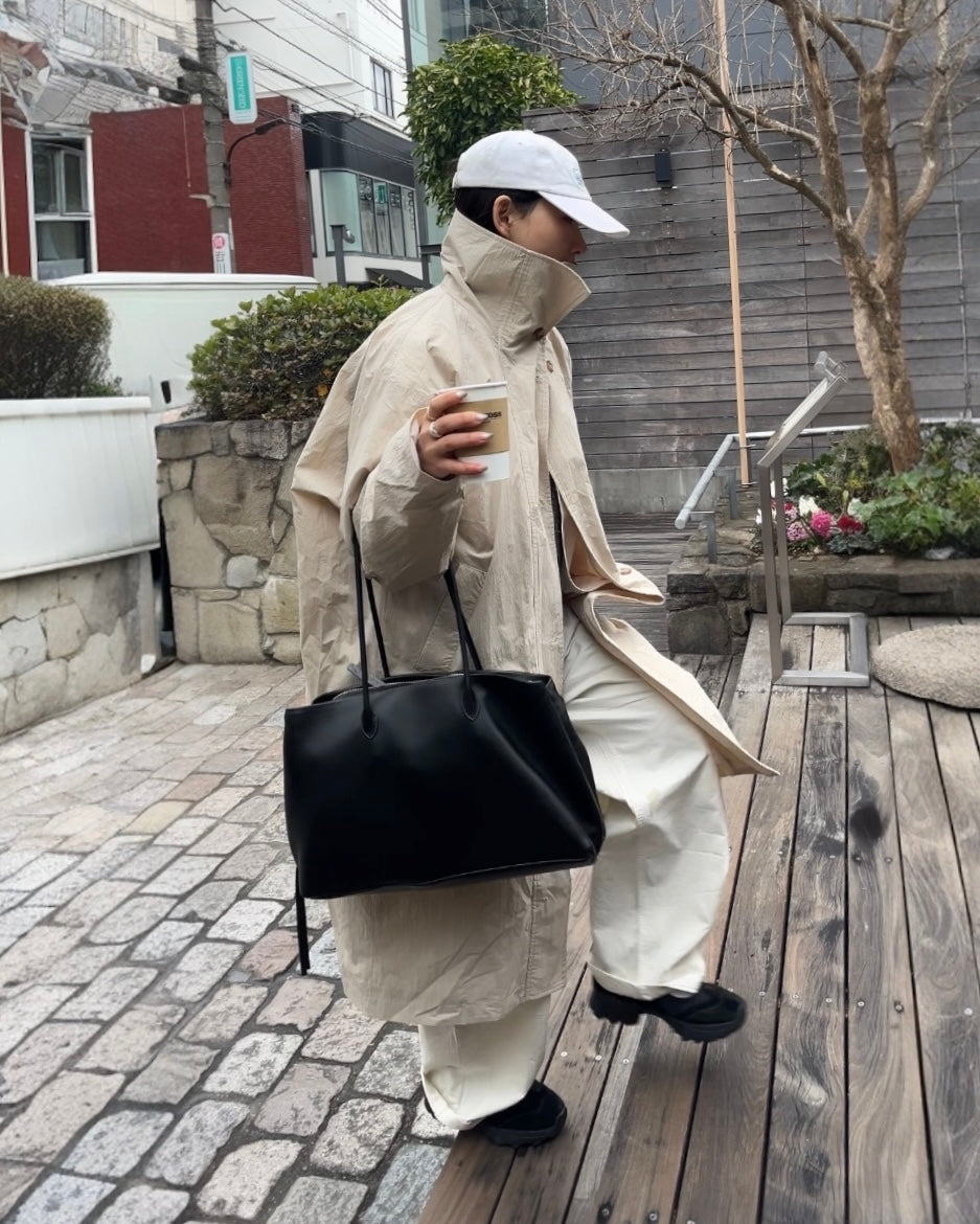 leather Boston square bag L 9月下旬入荷分 – A.subjjject