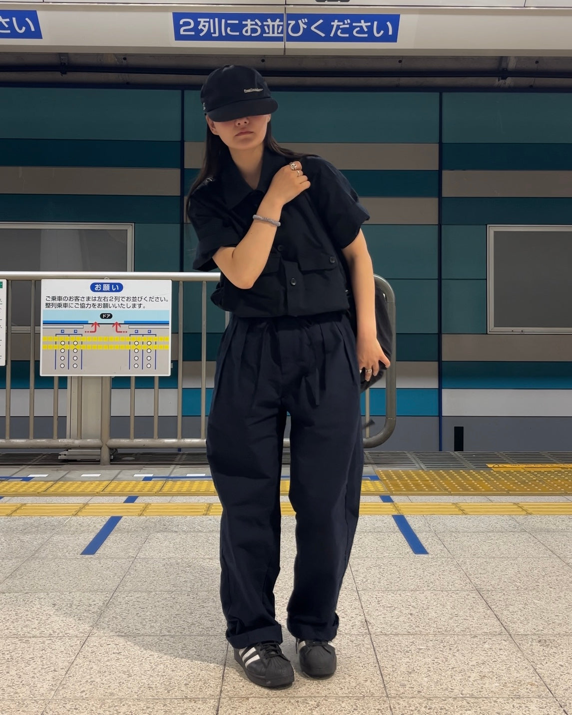 paper like half shirt