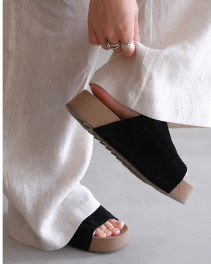 ［8/13new］Suede Leather sandal