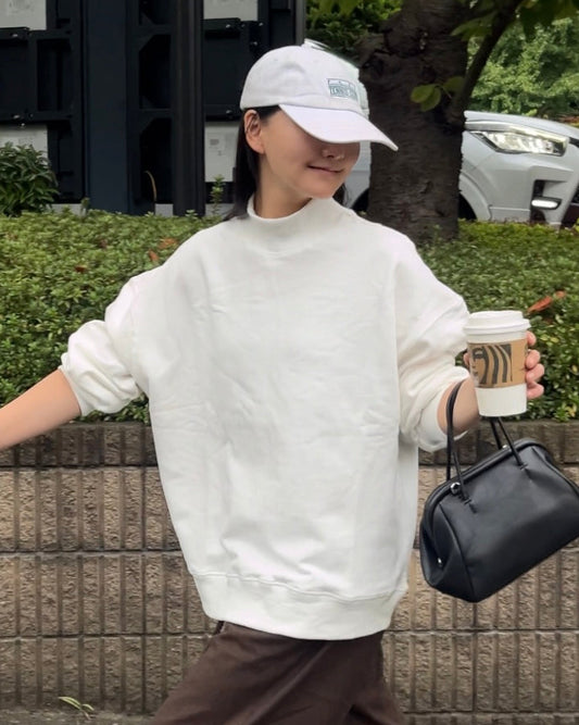 Mock Neck Relax Sweat white　12月中旬入荷分