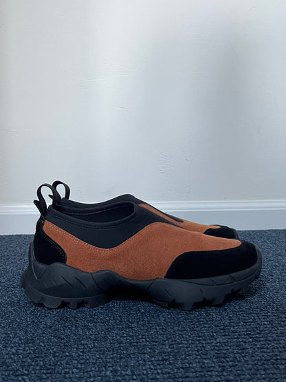 Earthform Slip-on Brown