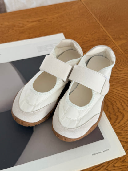 ［6/11new］Belt Fit Shoes white